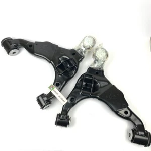 TOYOTA Genuine 4Runner FJ Cruiser FRONT LOWER CONTROL ARM SET LH & RH Car Partts - Picture 1 of 9