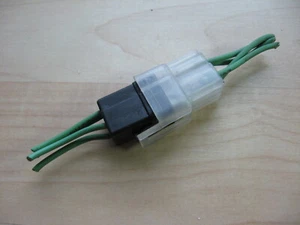 Automotive Latching Connector Set 3-pin 6.3mm 1/4" with Wiring 16AWG #M275BQ - Picture 1 of 6