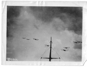 1918 Early Aviation Photo Bombing Formation Ellington Field Houston Texas TX - Picture 1 of 11