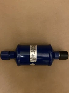 Emerson Climate Technologies Extra Klean Liquid Line Filter Drier HVAC EK-165 2 - Picture 1 of 4