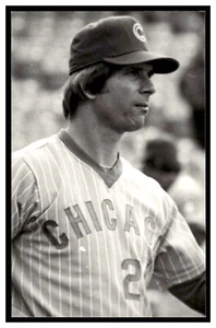 Ken Henderson (1980) Chicago Cubs Vintage Baseball Postcard Rd6 - Picture 1 of 2