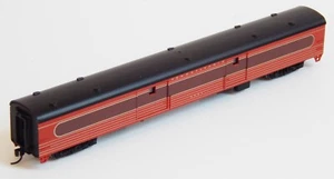 Con Cor N-Scale; PRR Pennsylvania Railroad "Lowey" 85' full baggage car w/MT - Picture 1 of 5