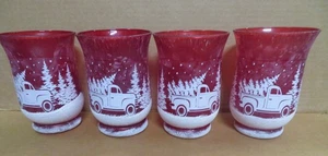 Vier Winterszene Teelichthalter, rotes Glas - Bild 1 von 8