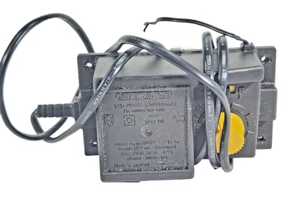 Hornby R921 Model Railway Train Set Power Controller Transformer 220-240V Unbox - Image 1 of 4