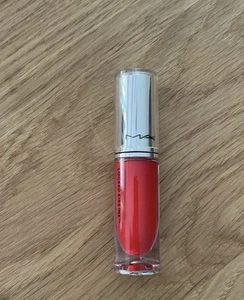 Mac Locked Kiss Ink 24 HR Lipcolour Liquid Lipstick - Bild 1 von 4