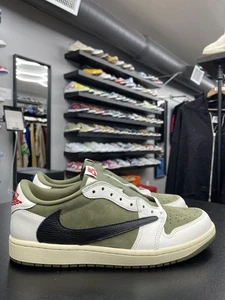Größe 10,5 - Jordan 1 Low Travis Scott Medium Olive - Bild 1 von 9