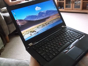 Thinkpad T420 Laptop 2.50 GHz Core i5 4GB RAM 128GB SSD Linux Mint - Hi Res!! - Picture 1 of 13