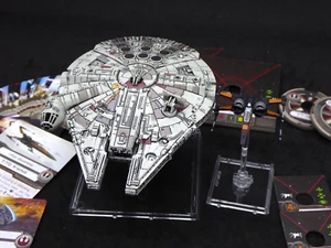 Heroes of the Resistance X-Wing Miniatures Game - 1st Edition - Picture 1 of 7