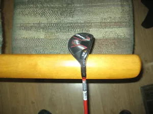 BRAND NEW Wilson D300 Hybrid 19 deg 3 Hybrid Regular Graph Flex RH - Picture 1 of 3