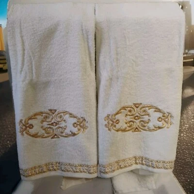 Kassafina Home Collection Bath (2) Bath  Towels Gold White  - Image 1 of 4