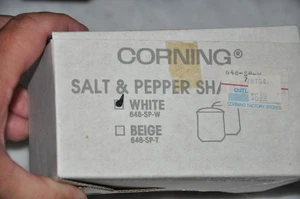 Vintage Corning Weiß Salz & Pfefferstreuer Corning NEW OLD STOCK - Bild 1 von 4