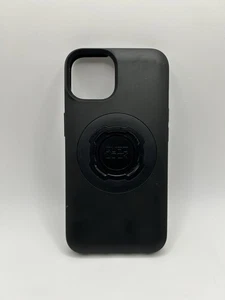 Coque Quad Lock Mag iPhone 14 excellent état (utilisée environ un mois) - Photo 1 sur 6