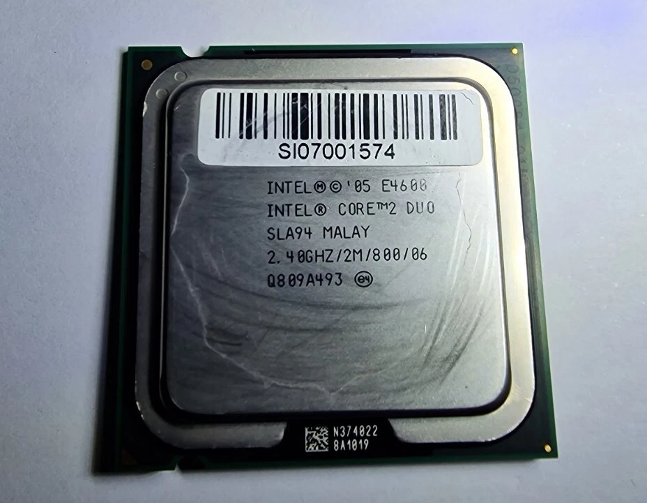 Processore Intel Core 2 Duo E4600 SLA94 2.40GHz 800MHz FSB 2MB Socket LGA775!!! - Immagine 1 di 1