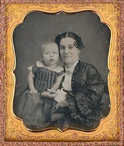 Intimate Pose Smiling Mother Child Heads Touching 1/6 Plate Daguerreotype W321 - Picture 1 of 3