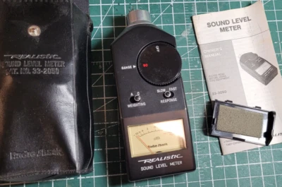 Vintage Radio Shack Realistic Sound Level Meter SPL 33-2050 w/Case & Manual - Image 1 of 4