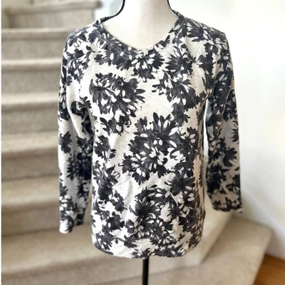 Sudadera ligera manga larga cuello redondo floral gris dos tonos J.Crew Foto 1 de 4