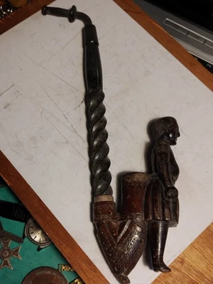 Ancienne grosse pipe sculptée POILU militaire 14/18 collection - Photo 1/4