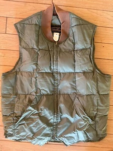 Vtg 1970s Eddie Bauer Down Khaki Green Puffer Vest Black Tag Sz 42-EXC COND! - Picture 1 of 11