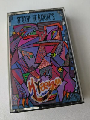 SIOUXSIE & THE BANSHEES - HYAENA (WONDERLAND SHEHC1) 1984 UK CASSETTE THE CURE - Image 1 of 4