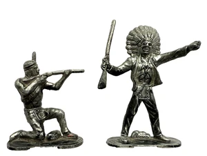 INDIAN CHIEF RED CLOUD & WARRIOR 2 LONE STAR METALLIONS METAL 1/32 MINI FIGURES - Picture 1 of 3