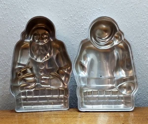 Vintage 3D, 2 pc, Santa in Chimney Cake Mold - Picture 1 of 6