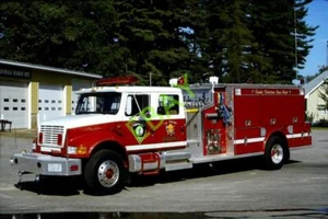 TILTON NORTHFIELD, NH Fire Apparatus SLIDE: E-2 1993 Dingee - Picture 1 of 1