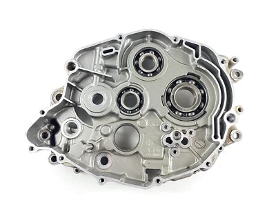 ✅2001 ttr225 Right Side Crankcase Bottom End YAMAHA TTR225 OEM 99-04 - Image 1 of 4