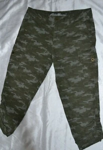 WOMEN'S ADVENTURER STRETCH RIPSTOP CROPPED CARGO PANTS CAMO Sz 12 Pre-Owned - Picture 1 of 6