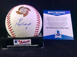 STARLING MARTE HAND SIGNED WBC WORLD CLASSIC BASEBALL PIRATES BECKETT CERT BAS - Picture 1 of 2