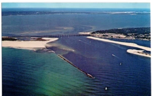 CARTOLINA Destin FL East Pass & Bridge Flotta Pesca Golfo del Messico Vintage 0574 - Foto 1 di 2