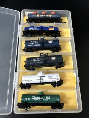 N Scale Chemical Tank Cars Set Of 6 - Image 1 of 4