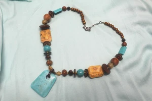 New 26" Necklace Blue Howlite, Crazy Lace Agate, Wood, Garnet NWOT - Picture 1 of 9