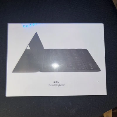 Apple Smart Keyboard iPad Pro 10.5"/ iPad 7 8 9/Air 3rd Gen A1829 - New - Image 1 of 2
