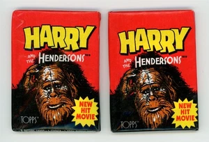 2ct 1987 Topps Harry and the Hendersons 9 tarjetas paquetes de cera sin abrir/sellados - Imagen 1 de 2