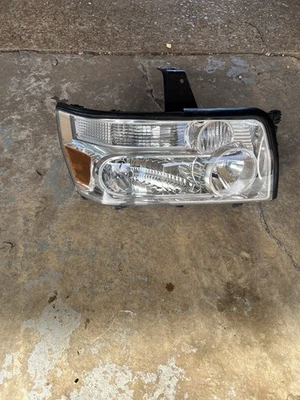 05-10 Infiniti QX56 Faro derecho derecho lado pasajero xenón HID Foto 1 de 4