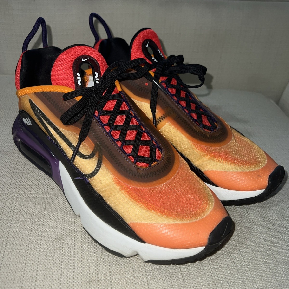 nike air max 2090 mens orange