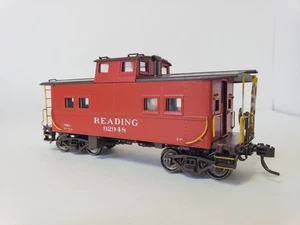 Proto 2000 HO Custom Center Cupola Northeastern Steel Caboose Reading #92948 NEW - Picture 1 of 7