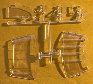MON NASCAR 1995 FORD THUNDERBIRD WINDSHIELDS & SIDE GLASS 1:24 COMPLETE SET - Picture 1 of 3