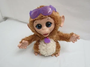 PELLICCIA VERI AMICI BABY COCCOLE SCIMMIA RISATINE DANZE SCIMMIA SUONI 2013 HASBRO - Foto 1 di 3