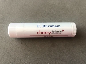 New E Burnham Cosmetic Lip Gloss Sweet Cherry Aloe Lip Balm 0.15 Full Size - Picture 1 of 4