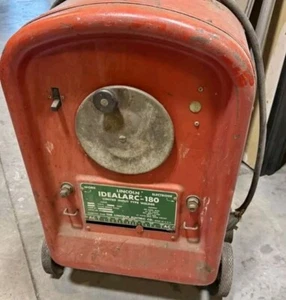 Vintage LINCOLN ARC WELDER IDEALARC 180 - Picture 1 of 2