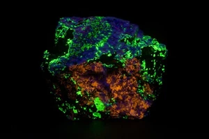 JH24439 Clinoedrita, Hardystonite, Willemite, Franklin NJ - Imagen 1 de 2