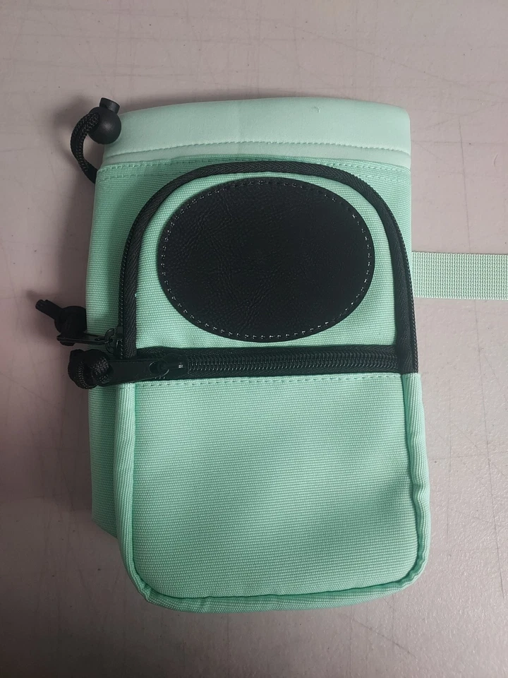 Portabotellas para silla de montar de caballo verde con parche Foto 1 de 1