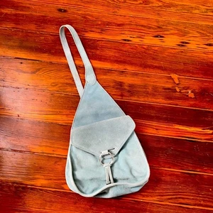 Cartera bandolera de gamuza Zara - Imagen 1 de 7