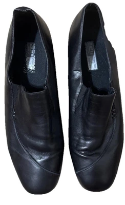 Munro Black Leather Slip On Loafers Wedge Size 12 Wide - Image 1 of 4