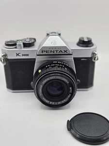 Asahi Pentax K1000 SLR mit Pentax-M SMC Objektiv 28 mm f/2,8 – guter gebrauchter Zustand - Bild 1 von 9