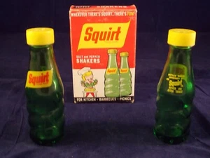 VINTAGE SQUIRT SODA SALZ UND PFEFFERSTREUER IN BOX - Bild 1 von 5