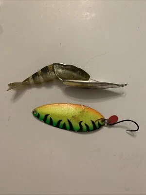 Lot Of 2 Vintage Fishing Spoon Lures Lucky Strike Johnson’s Silver Minnow - Image 1 of 4