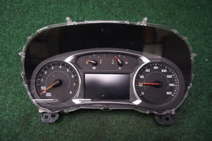 2021 CHEVROLET TRAVERSE LT Speedometer Gauge Cluster OEM 84817321 21,792K MILES - Picture 1 of 5