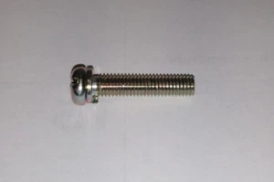 Yamaha 90159-05040-00 Screw OEM - Picture 1 of 1
